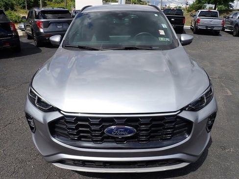 Certified 2023 Ford Escape ST-Line Elite w/ Premium Technology Package image 11