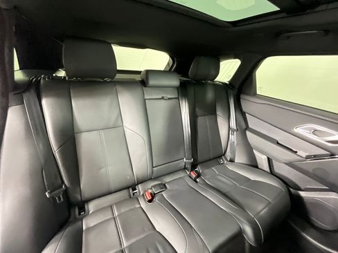 Used 2026 Land Rover Range Rover Velar S AWD/4WD image 23