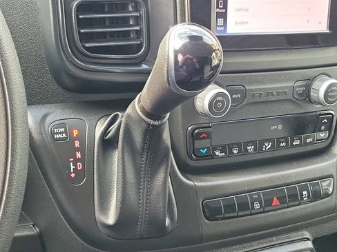 Used 2025 RAM ProMaster 3500 w/ Convenience Group FWD image 12