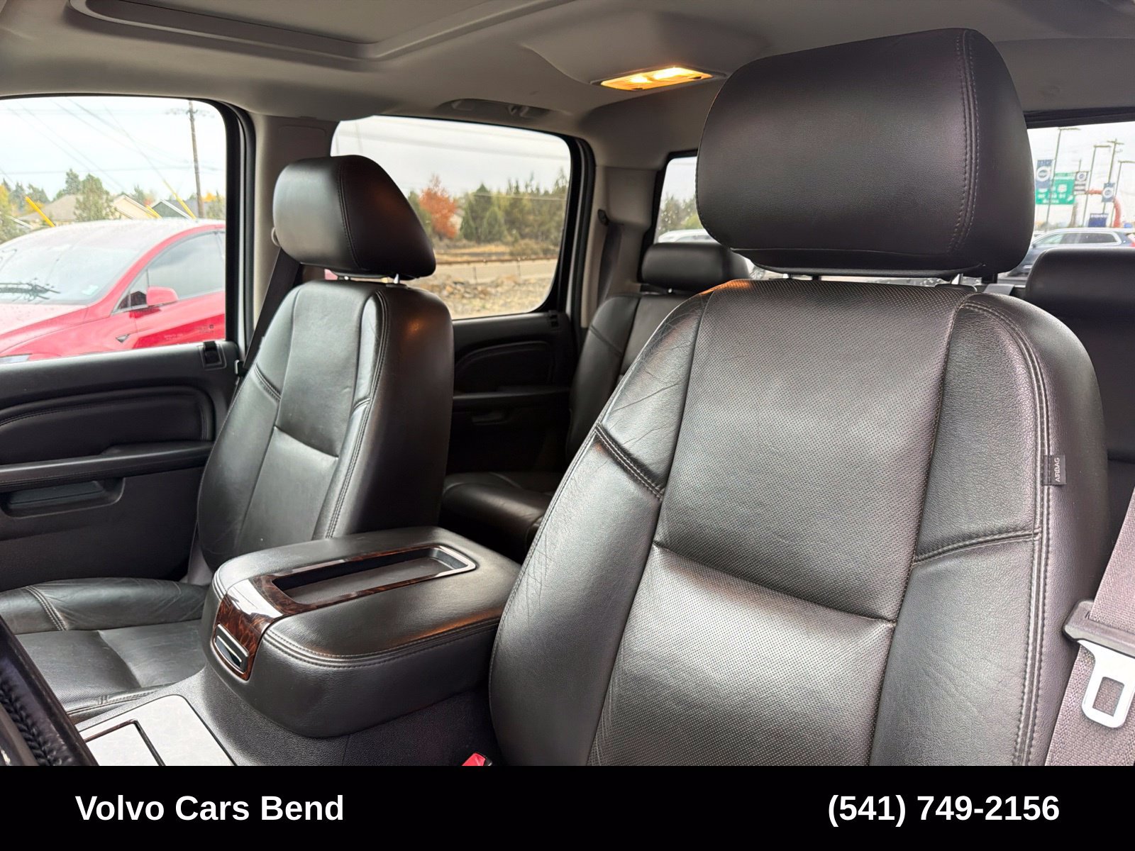 Used 2013 GMC Sierra 3500 Denali w/ Suspension Package, Off-Road AWD/4WD image 19
