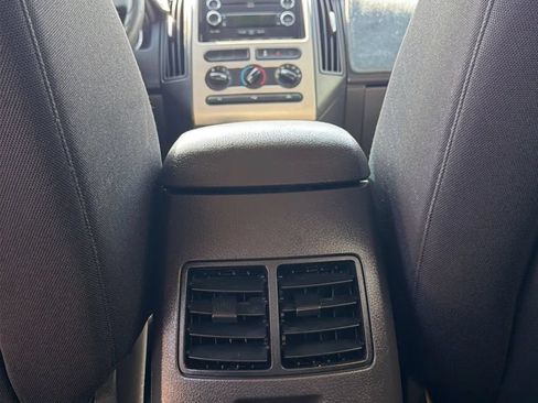 Used 2010 Ford Edge SE FWD image 20