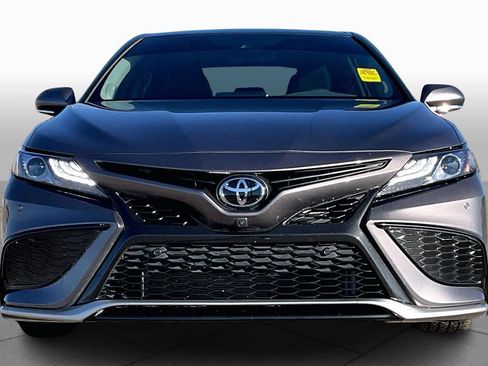 Used 2024 Toyota Camry XSE w/ Navigation Package image 3