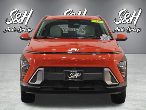 Used 2025 Hyundai Kona SEL AWD/4WD image 12