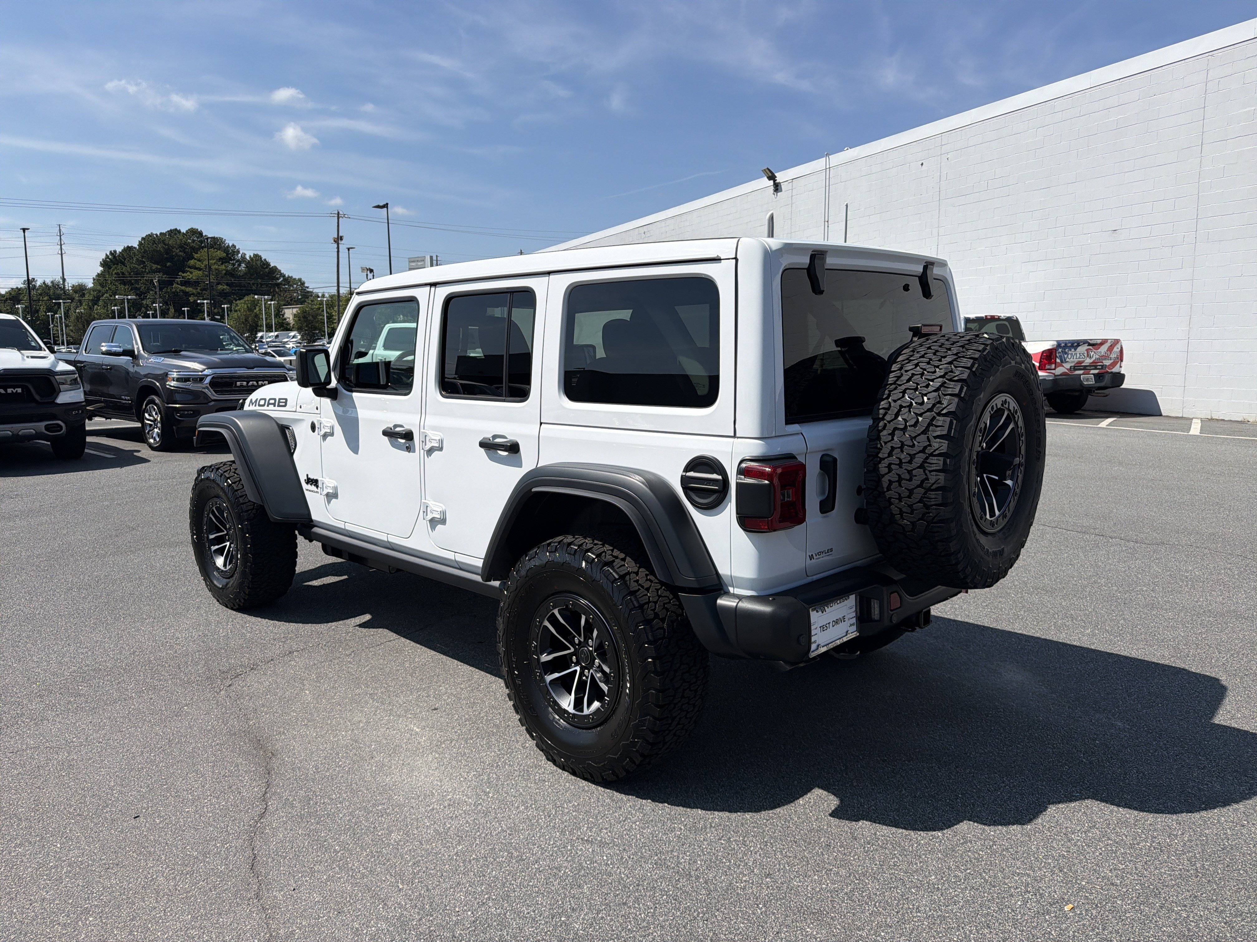 New 2027 Jeep Wrangler Unlimited Rubicon 392 AWD/4WD image 6