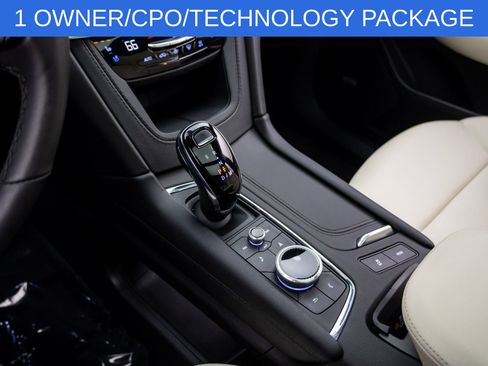 Certified 2024 Cadillac XT6 Sport w/ Technology Package AWD/4WD image 11
