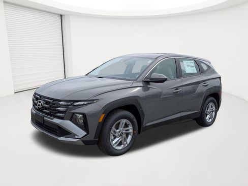 New 2026 Hyundai Tucson SE AWD/4WD image 3
