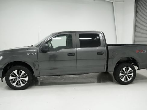 Used 2020 Ford F150 XL w/ Equipment Group 101A Mid AWD/4WD image 6