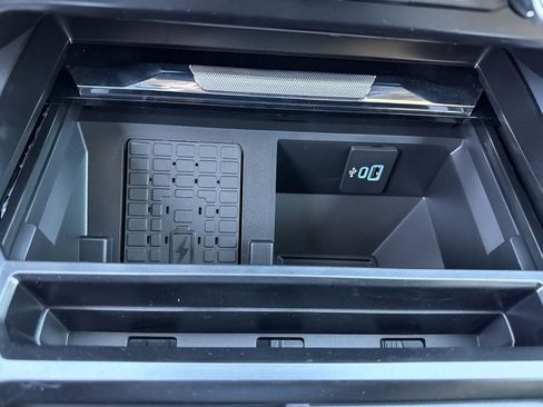 New 2025 Ford F350 Lariat w/ Lariat Ultimate Package image 17