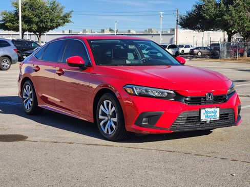 Certified 2022 Honda Civic LX image 3