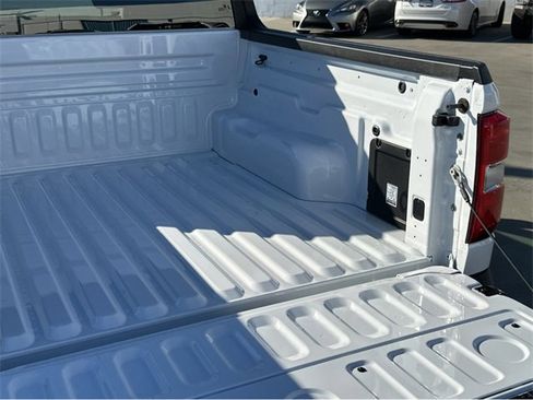 New 2025 Ford Maverick XL image 20