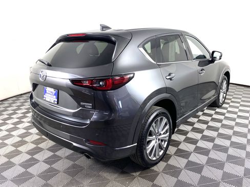 Used 2022 MAZDA CX-5 Signature image 9