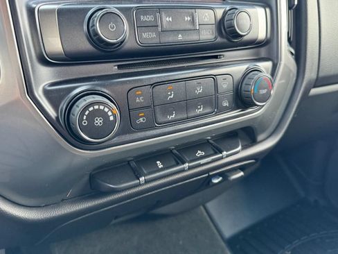 Used 2016 Chevrolet Silverado 1500 LT AWD/4WD image 19
