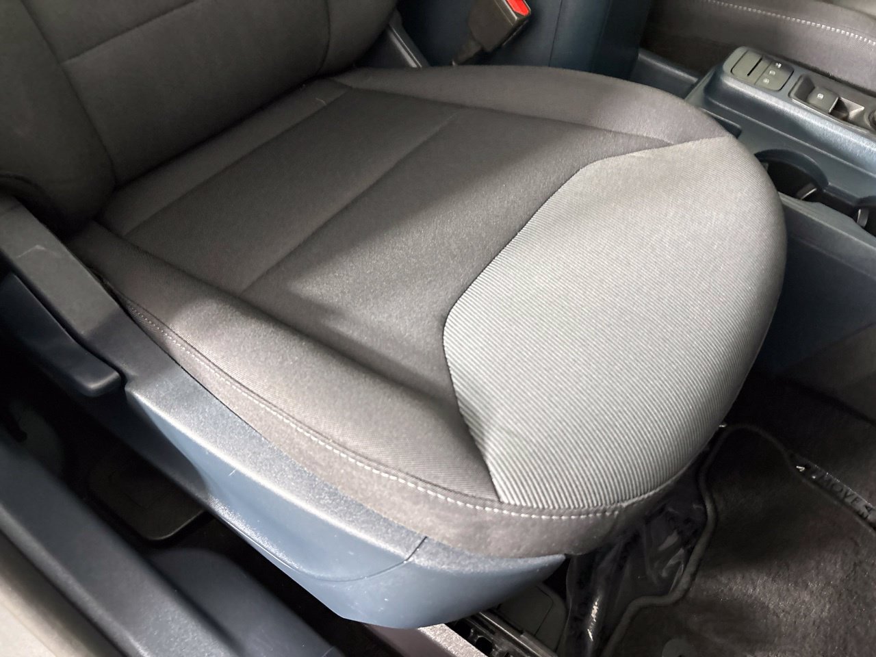 Used 2022 Ford Maverick XL FWD image 28