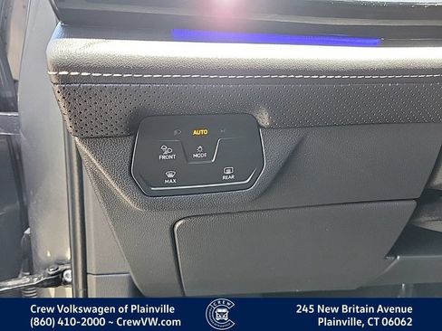 Used 2024 Volkswagen Atlas SEL AWD/4WD image 41