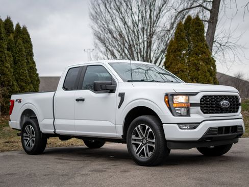 Used 2023 Ford F150 XL w/ STX Appearance Package image 3