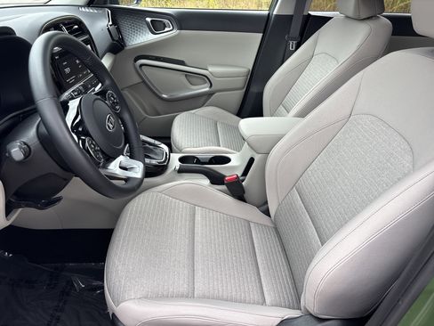 Used 2021 Kia Soul EX w/ Paint Protection Package image 9