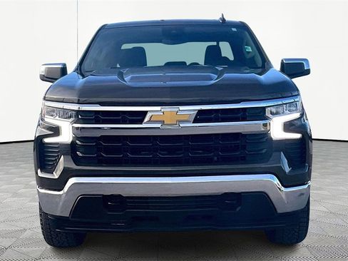 Used 2023 Chevrolet Silverado 1500 LT image 3