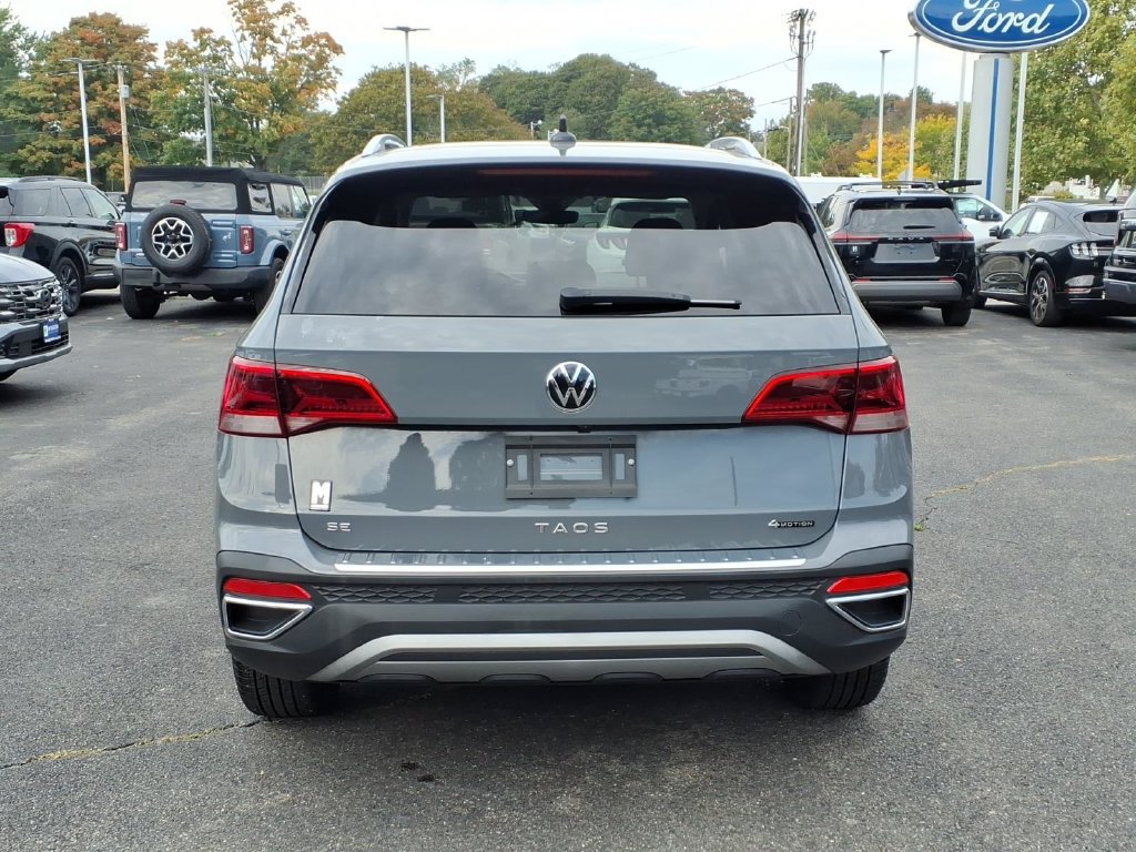 Used 2024 Volkswagen Taos SE AWD/4WD image 7