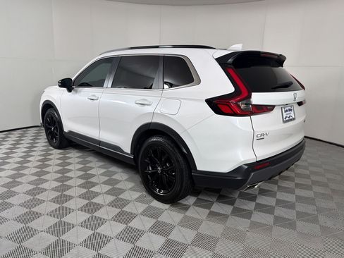 Used 2025 Honda CR-V Sport-L image 3