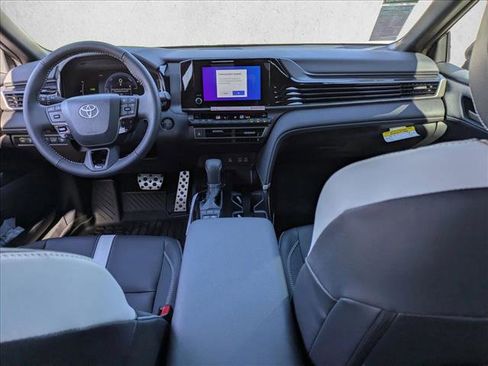New 2026 Toyota Camry SE image 13