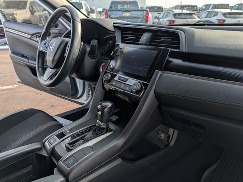 Used 2021 Honda Civic Sport image 21