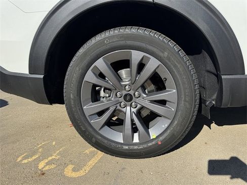 New 2026 Ford Explorer Active w/ Active Comfort Package image 11