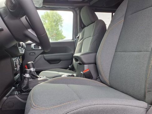 New 2025 Jeep Wrangler Sport S image 17