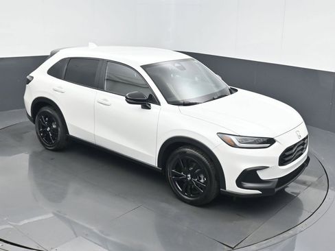 Certified 2026 Honda HR-V Sport image 27