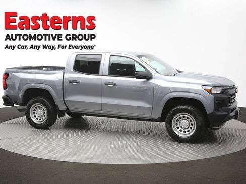 Used 2024 Chevrolet Colorado W/T RWD image 45