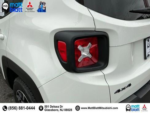 Used 2023 Jeep Renegade Trailhawk image 23