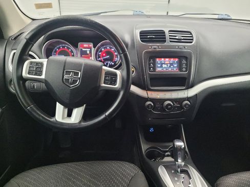 Used 2018 Dodge Journey SXT w/ Premium Group FWD image 22
