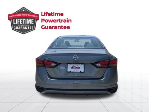 Used 2023 Nissan Altima 2.5 S FWD image 6