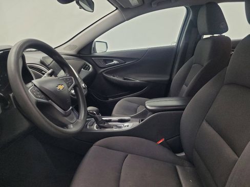 Used 2022 Chevrolet Malibu LT FWD image 17