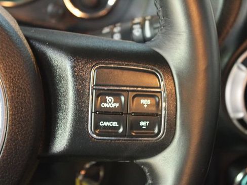 Used 2016 Jeep Wrangler Unlimited Rubicon w/ Dual Top Group AWD/4WD image 14