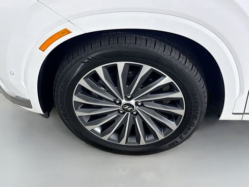 Used 2024 Hyundai Palisade Calligraphy image 38