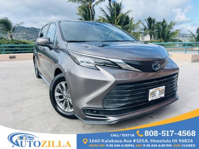 Used 2021 Toyota Sienna LE