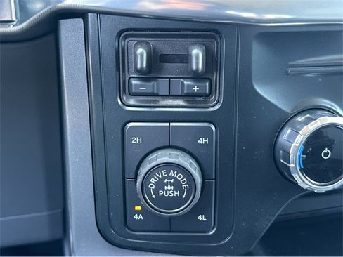 New 2025 Ford F150 Lariat w/ Equipment Group 501A Mid image 31