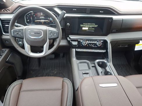 New 2026 GMC Sierra 3500 Denali w/ Denali Reserve Package image 11