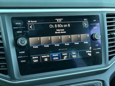 Used 2021 Volkswagen Atlas SE w/ Panoramic Sunroof Package image 17