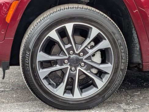 Certified 2024 Jeep Grand Cherokee Overland w/ Luxury Tech Group IV image 35