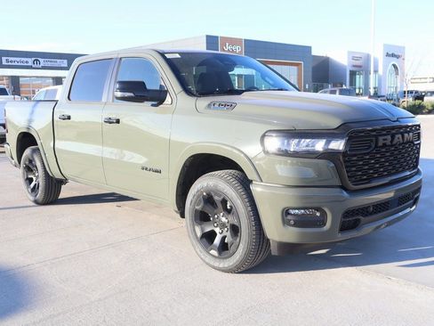 New 2026 RAM 1500 4x4 Crew Cab image 1