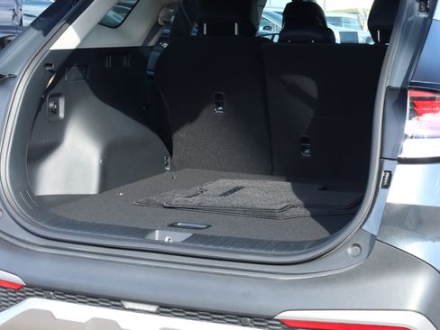 Used 2025 Kia Sportage EX image 27