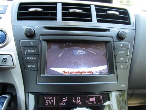 Used 2012 Toyota Prius V Two FWD image 29