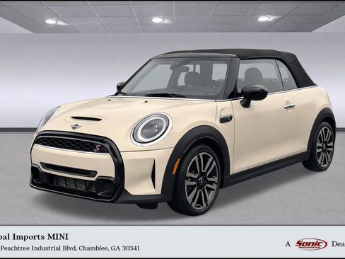 Certified 2022 MINI Cooper S image 1