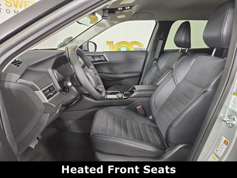 New 2026 Mitsubishi Outlander SE image 10