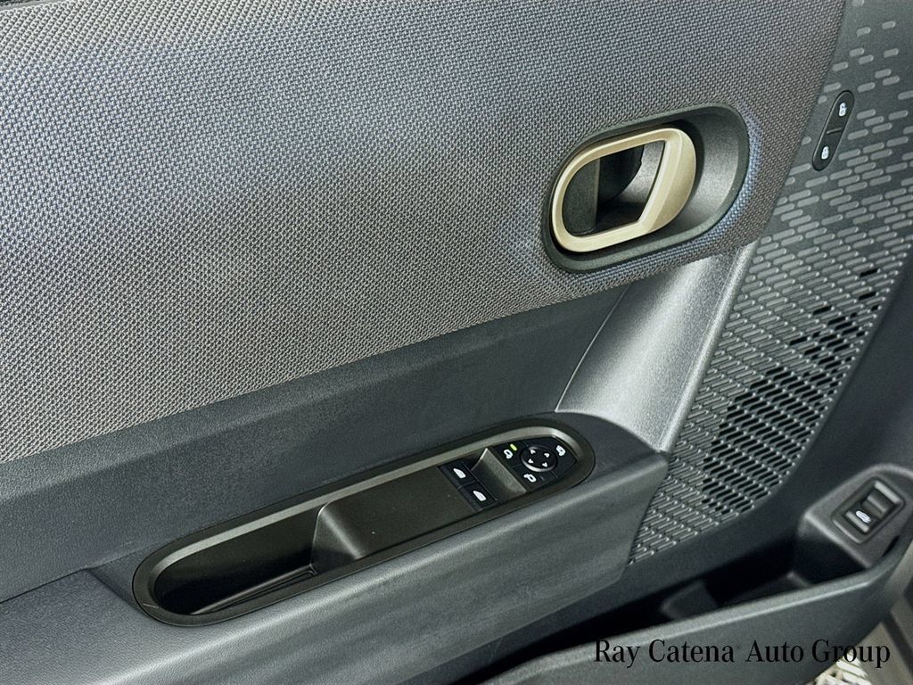 Used 2026 MINI Cooper 2-Door Hardtop FWD image 16