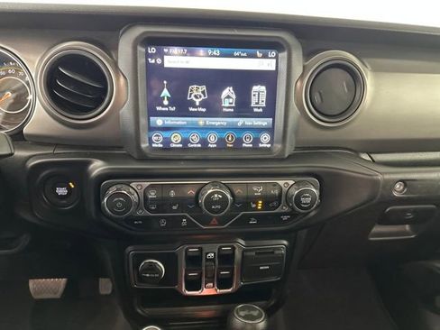Used 2021 Jeep Wrangler Unlimited Sport image 23