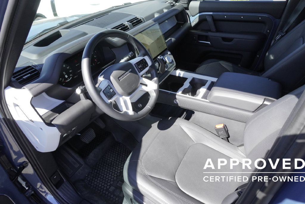 Used 2026 Land Rover Defender 110 S AWD/4WD image 18