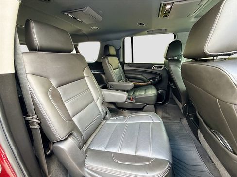 Used 2019 GMC Yukon XL Denali w/ Denali Ultimate Package image 30