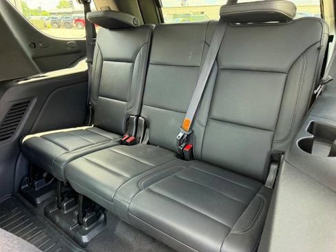 Used 2021 Chevrolet Tahoe LT w/ LT Signature Package AWD/4WD image 8